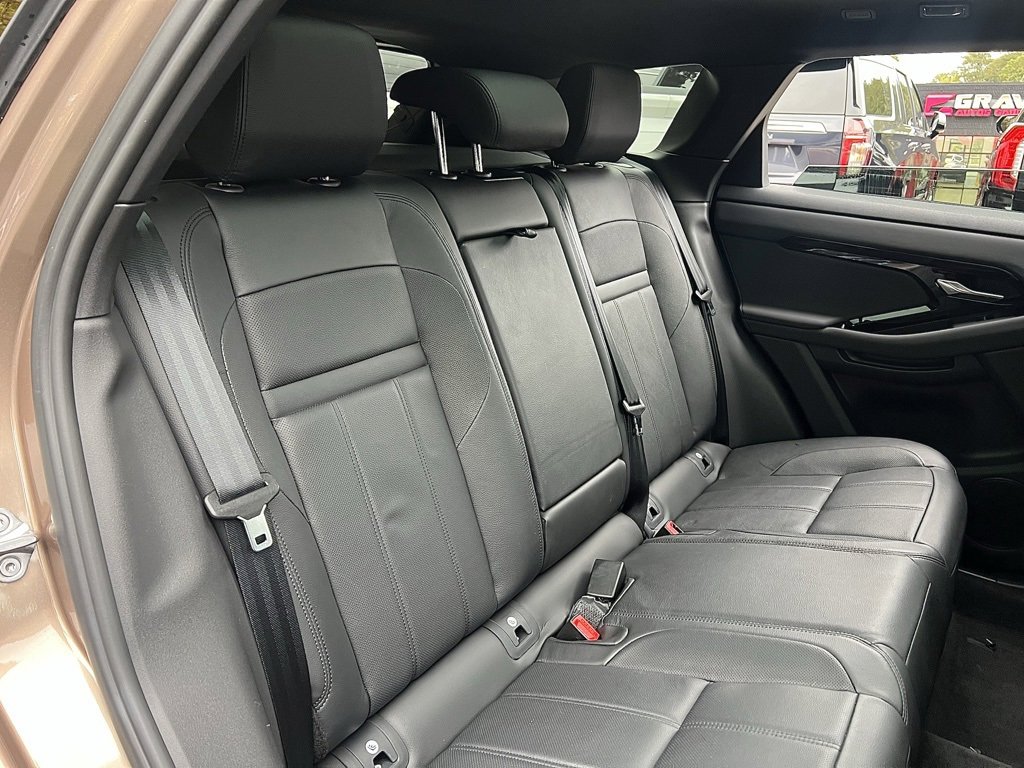 Used 2024 Land Rover Range Rover Evoque S image 32