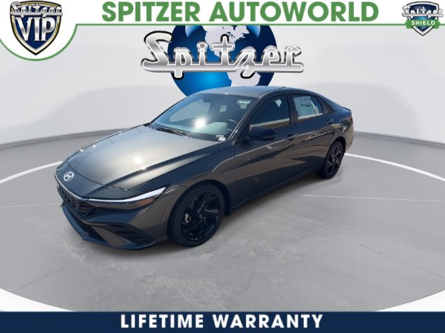 New 2026 Hyundai Elantra Sport FWD image 7