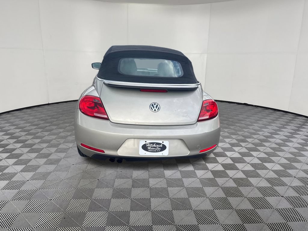 Used 2014 Volkswagen Beetle 1.8T FWD image 4