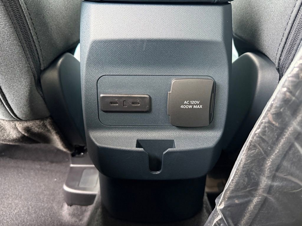 New 2025 Ford Maverick XLT w/ XLT Luxury Package image 14