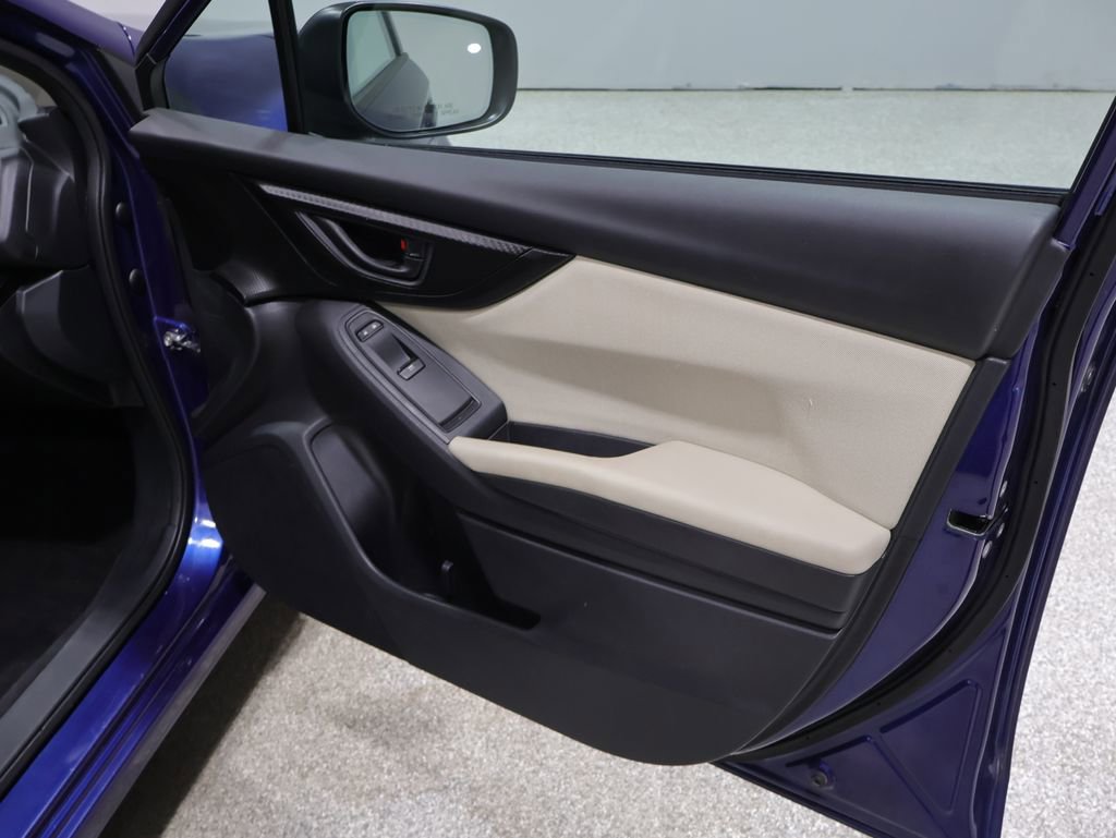 Used 2018 Subaru Impreza 2.0i Premium w/ Popular Package #2 AWD/4WD image 23