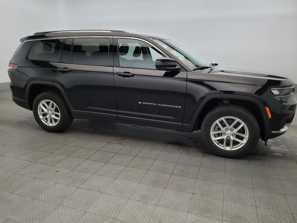 Used 2022 Jeep Grand Cherokee L Laredo w/ Luxury Tech Group I image 11