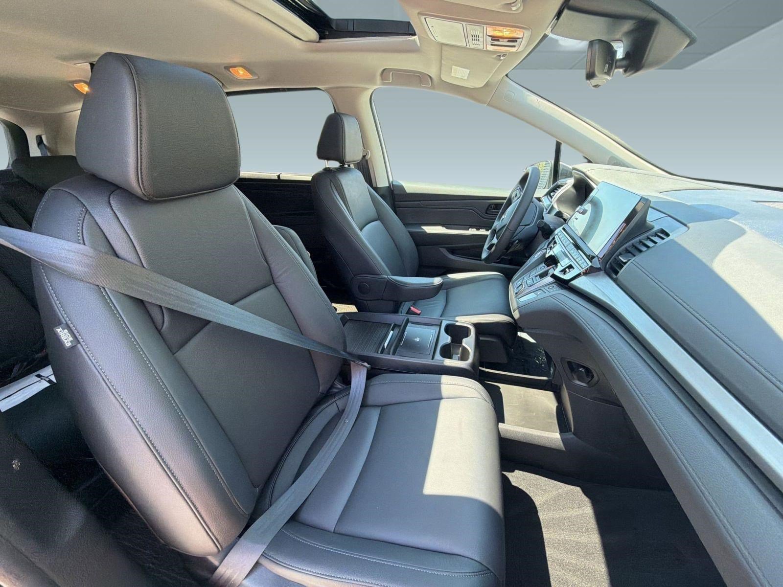Used 2026 Honda Odyssey EX-L image 31