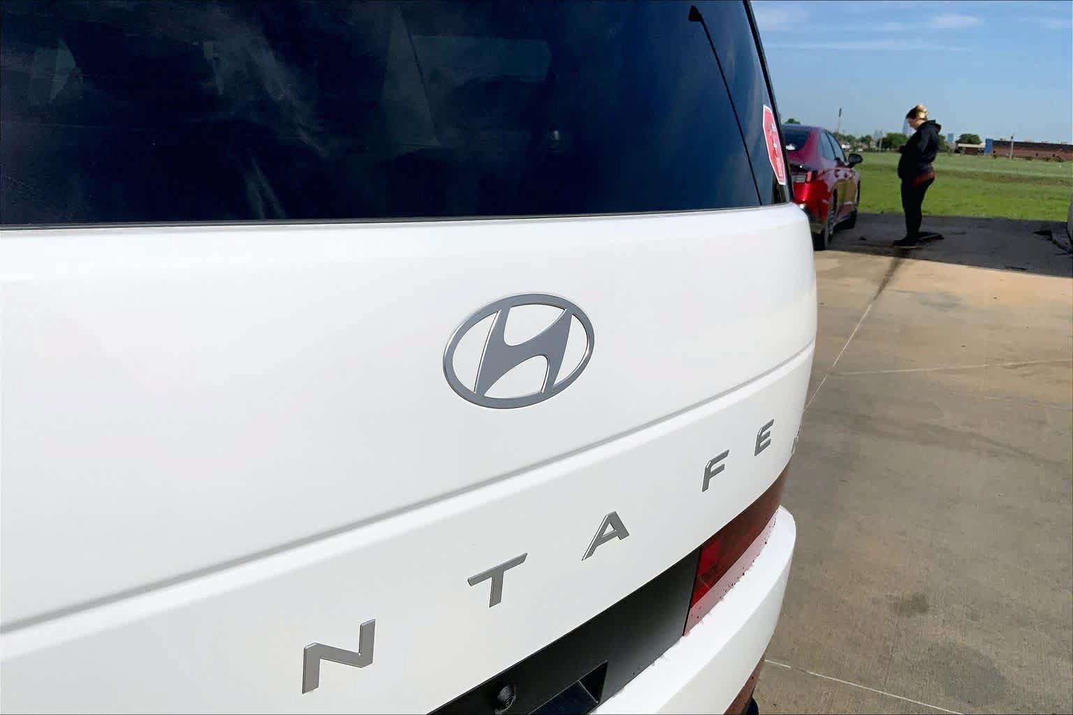 New 2026 Hyundai Santa Fe SEL AWD/4WD image 15