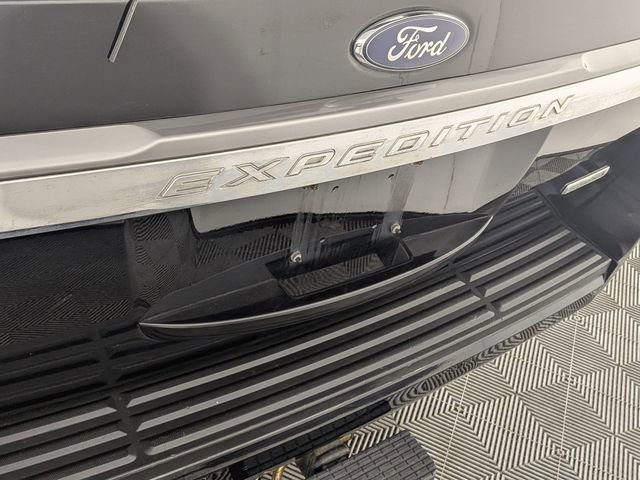 Used 2017 Ford Expedition Max Limited AWD/4WD image 10