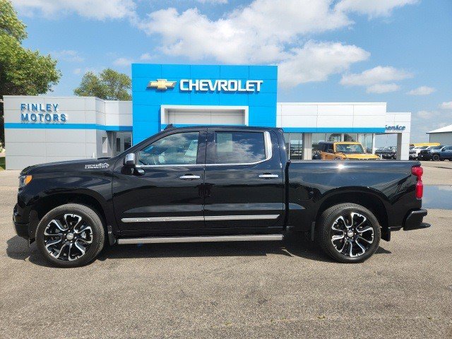 Certified 2025 Chevrolet Silverado 1500 High Country w/ Technology Package