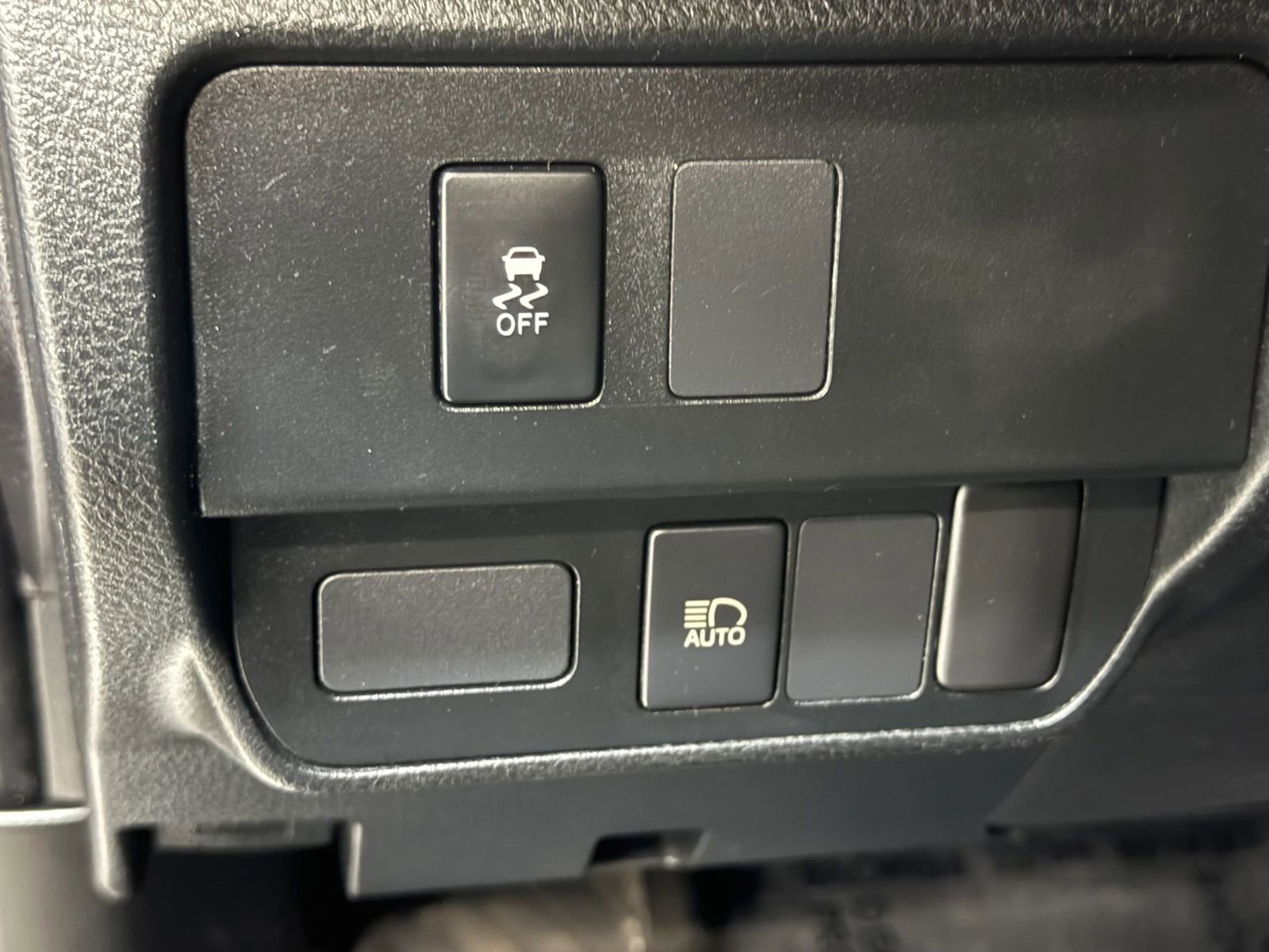Used 2021 Toyota Tacoma SR RWD image 24