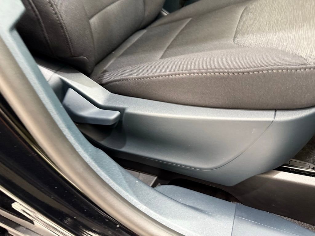 New 2025 Ford Maverick XL w/ Equipment Group 102A image 18