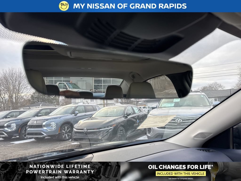 New 2026 Nissan Sentra SL w/ Floor Mat Package FWD image 29