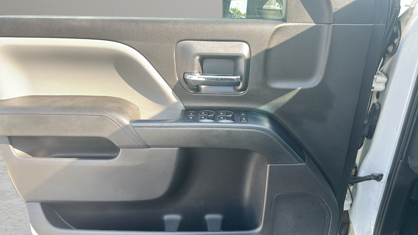 Used 2016 Chevrolet Silverado 3500 W/T AWD/4WD image 19