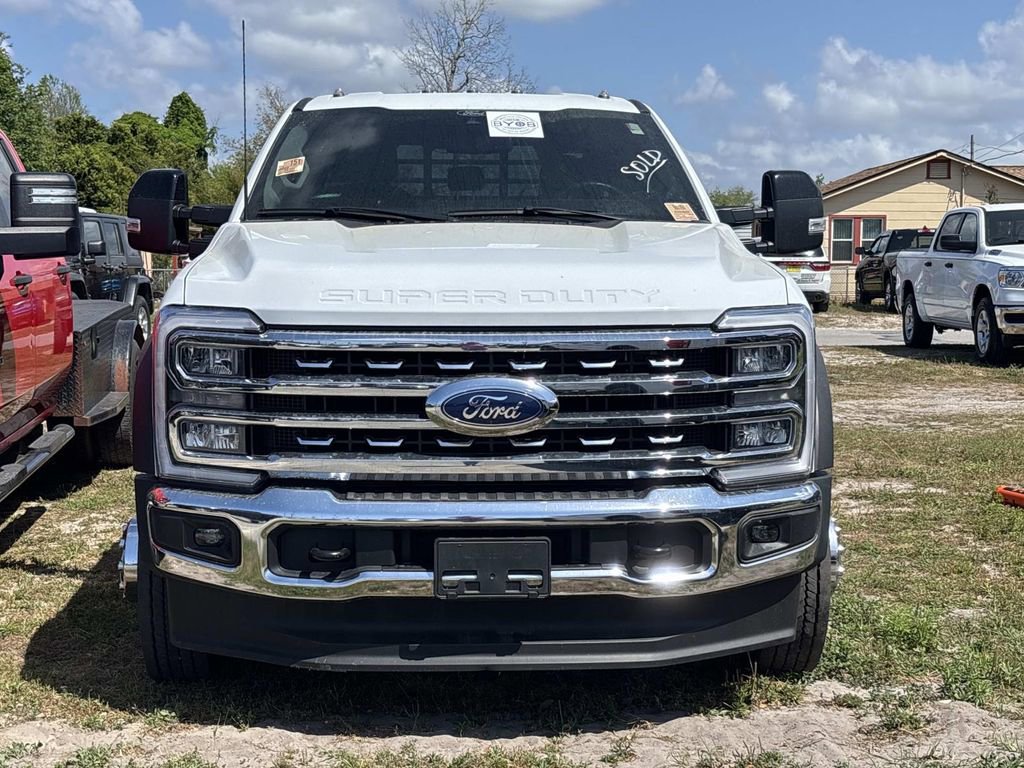 Used 2024 Ford F450 Lariat AWD/4WD image 2