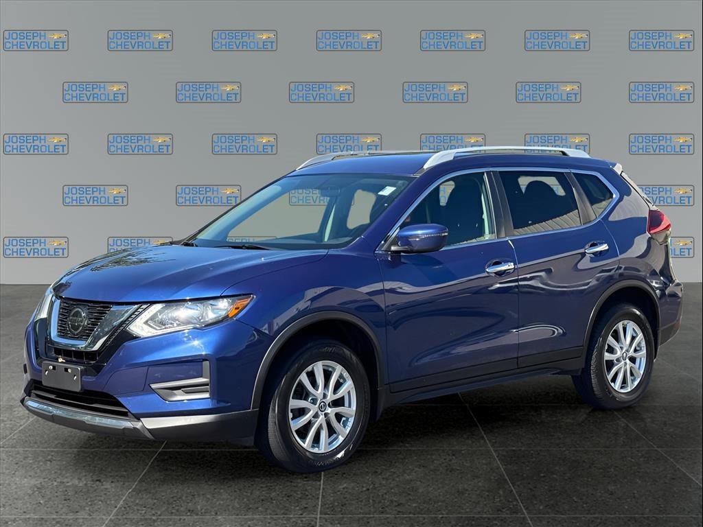 Used 2018 Nissan Rogue SV