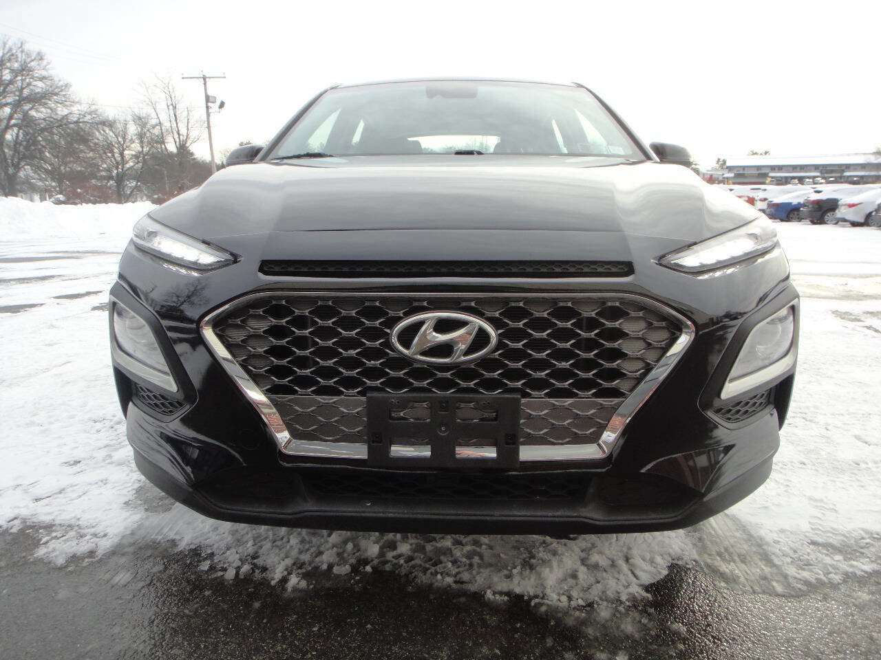 Used 2021 Hyundai Kona SE image 2