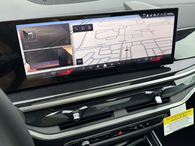 New 2026 BMW X7 xDrive40i AWD/4WD image 16