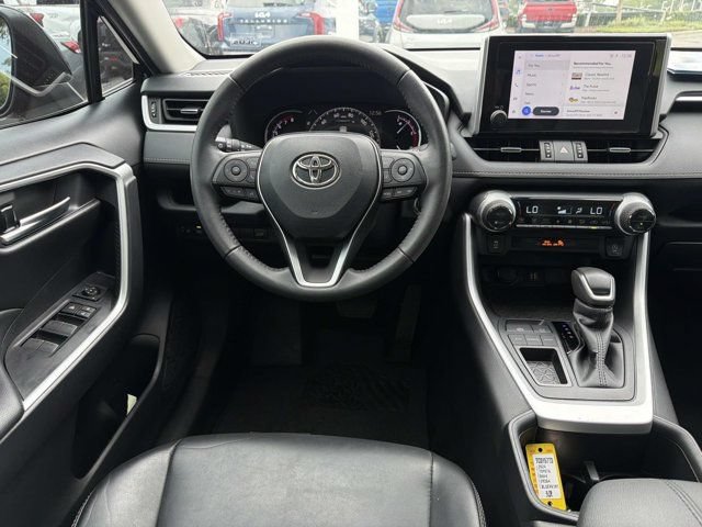 Used 2024 Toyota RAV4 XLE Premium FWD image 23