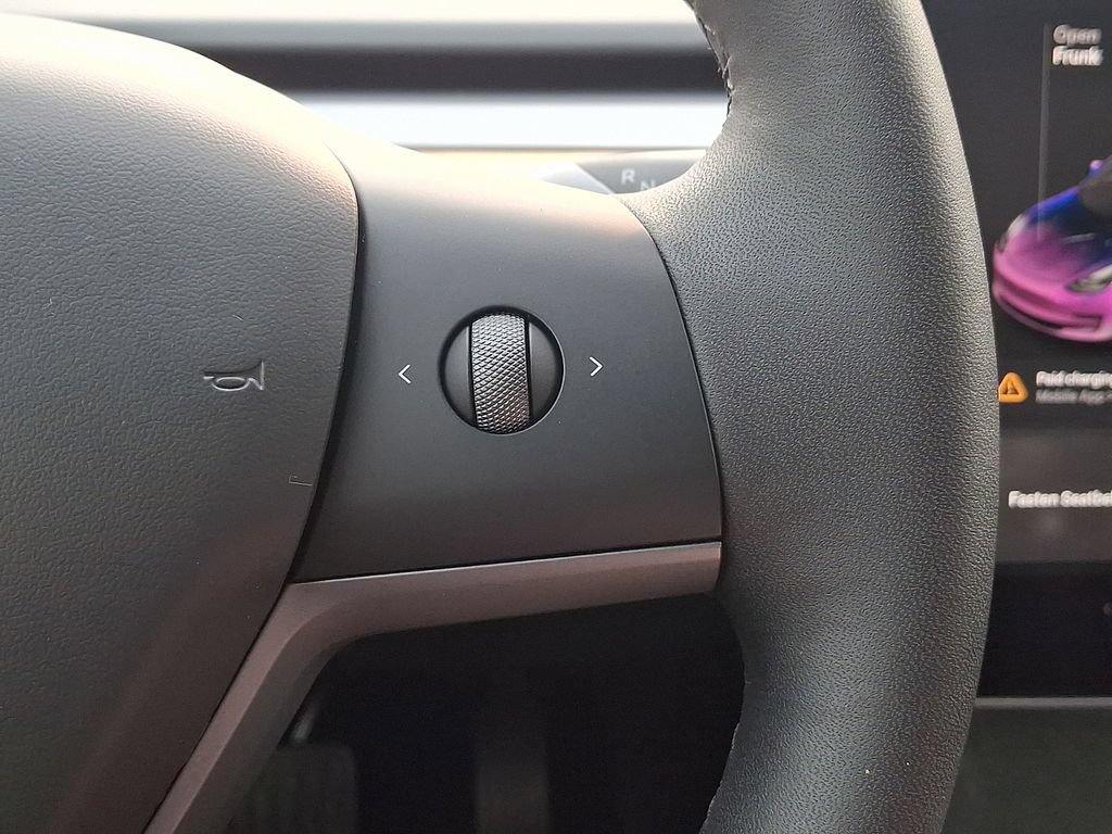 Used 2023 Tesla Model 3 Standard Range RWD image 23