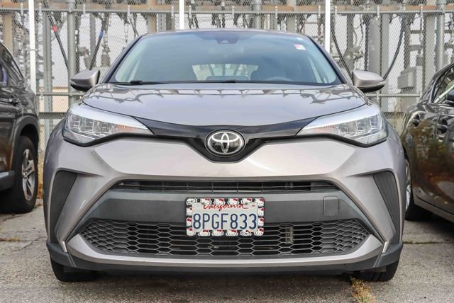 Used 2020 Toyota C-HR LE image 4