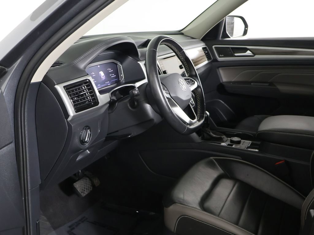 Used 2023 Volkswagen Atlas SEL AWD/4WD image 29