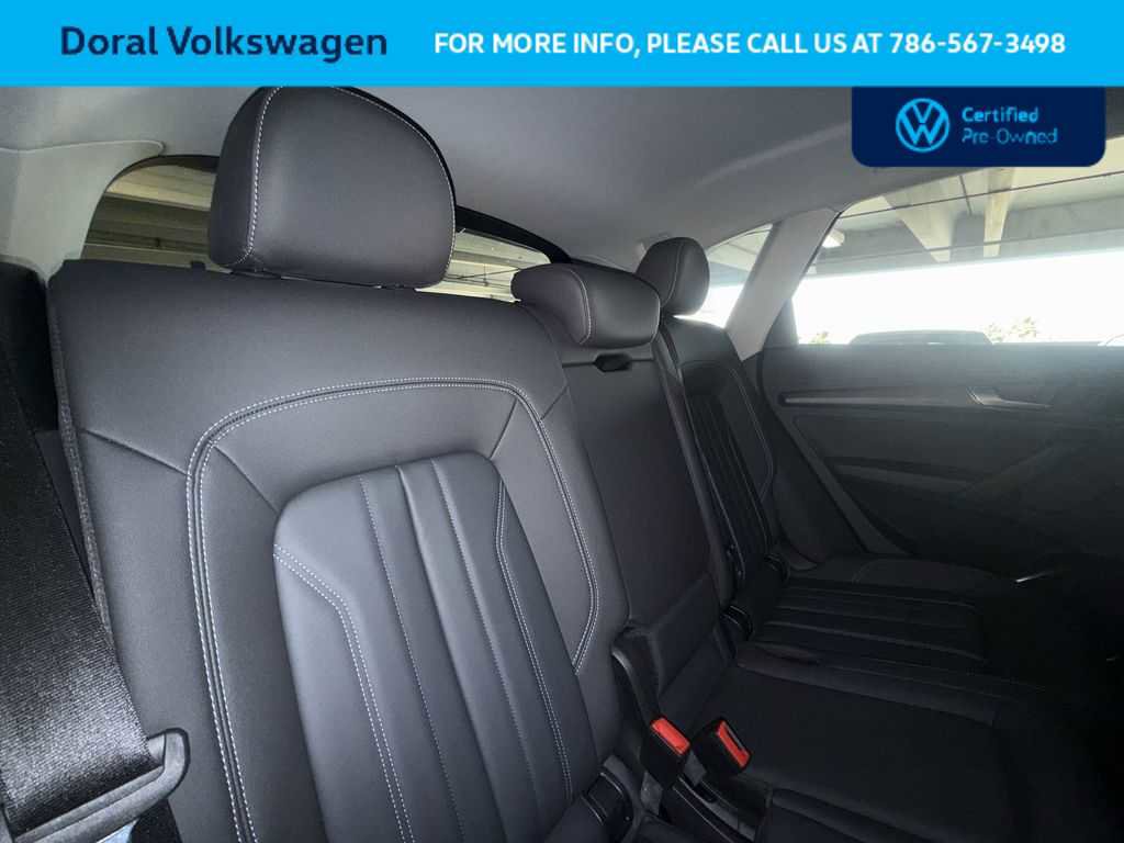 Used 2023 Audi Q5 2.0T Premium w/ Convenience Package image 26