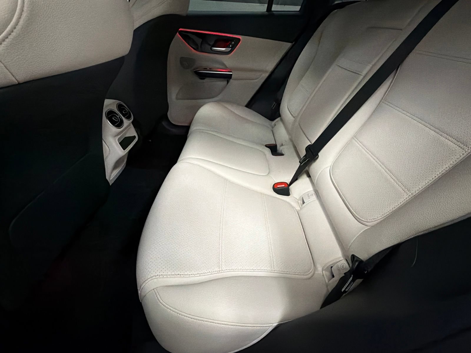 Certified 2026 Mercedes-Benz GLC 300 image 38