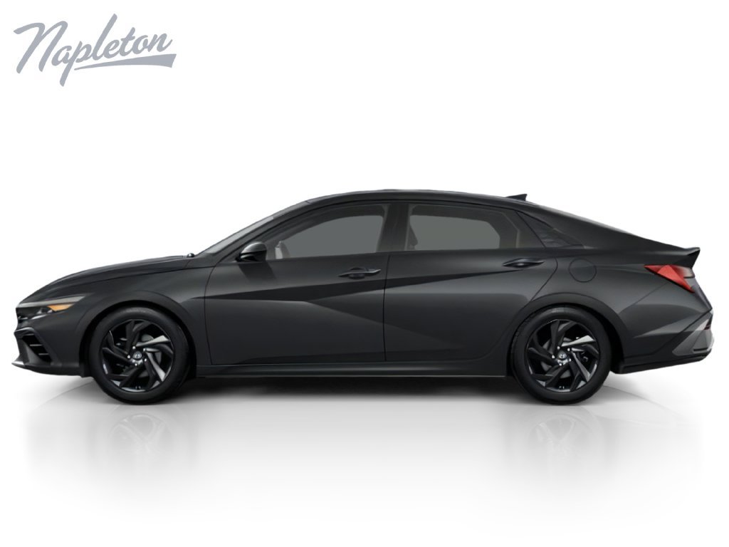New 2026 Hyundai Elantra SEL Sport FWD image 2