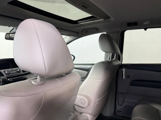 Used 2016 Honda Odyssey EX-L image 17