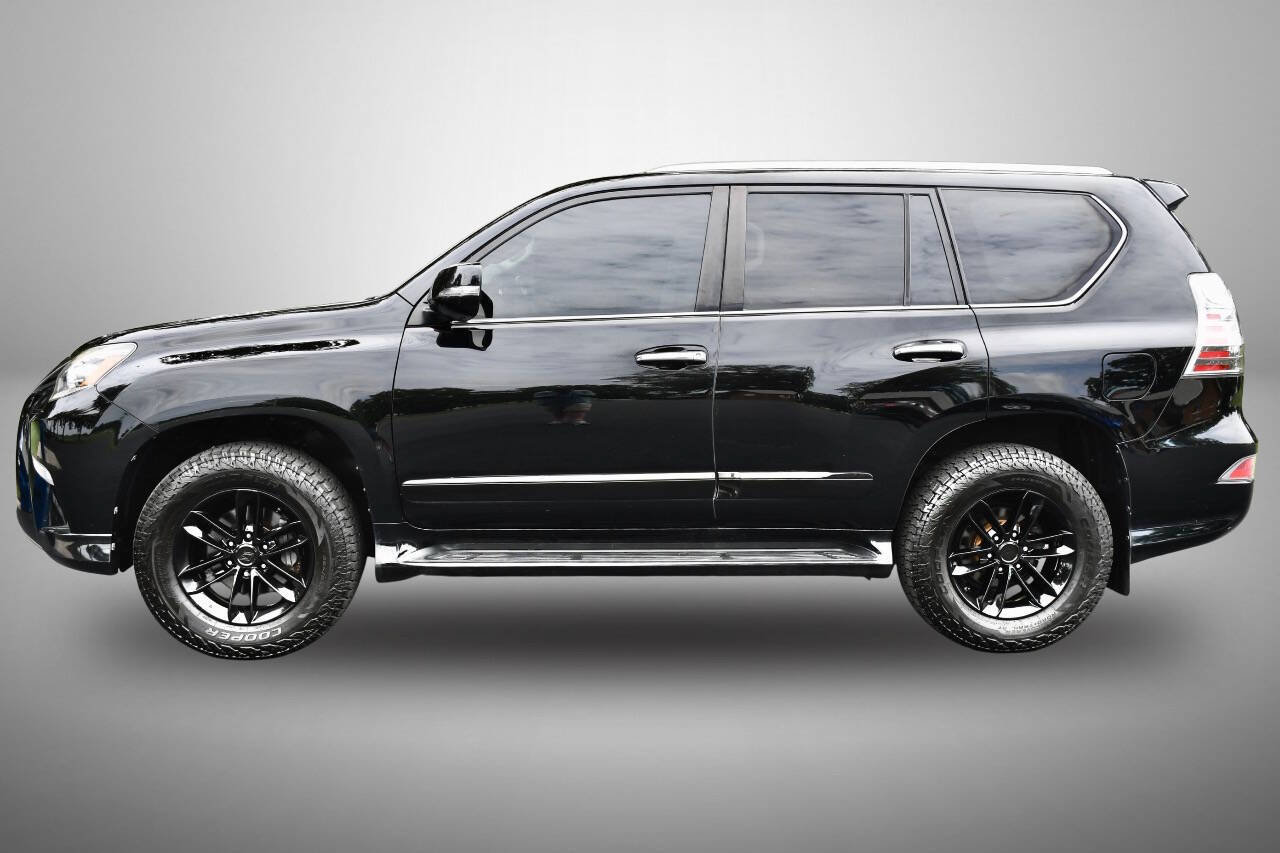 Used 2016 Lexus GX 460 Luxury AWD/4WD image 4