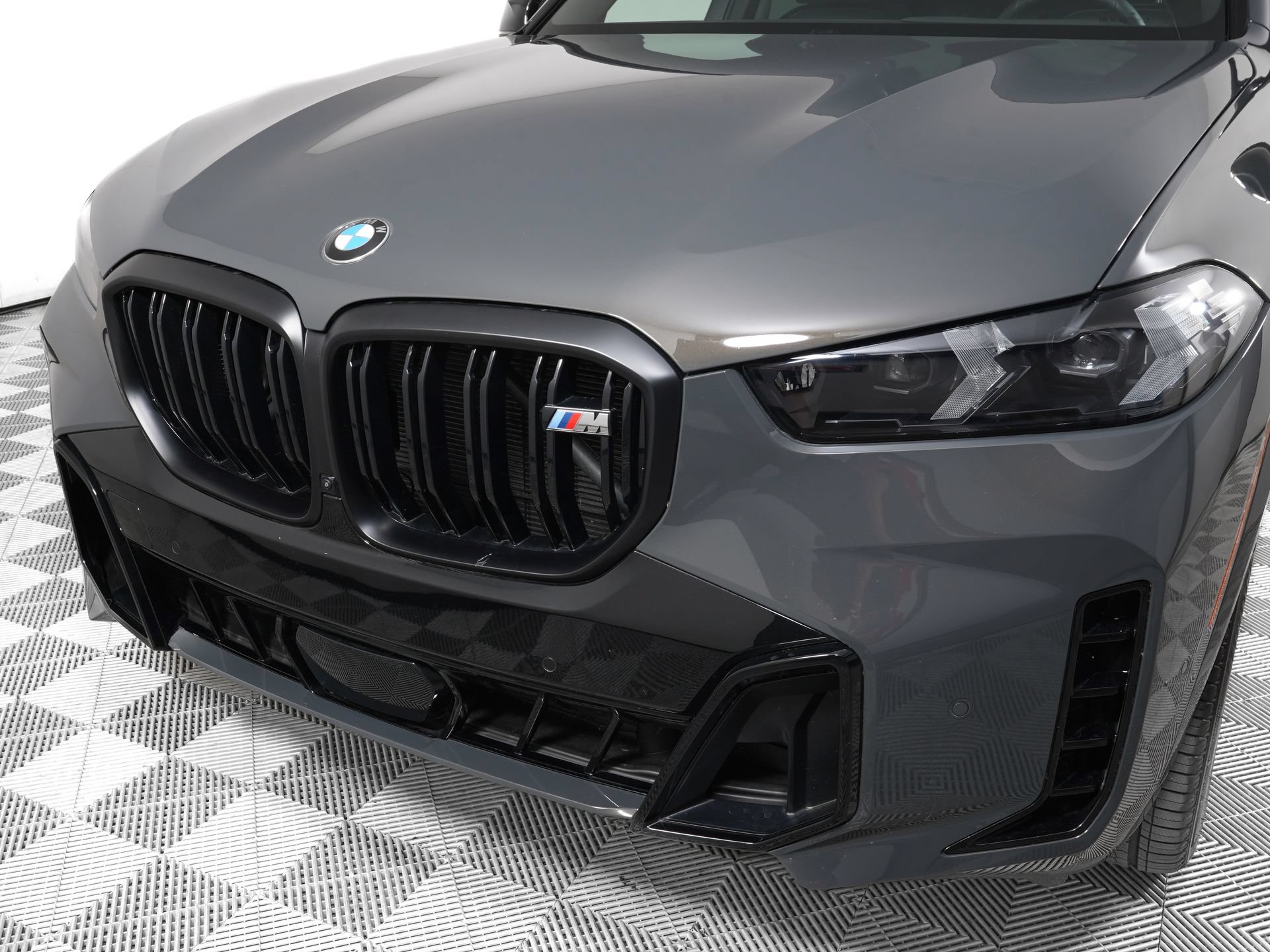 Used 2026 BMW X5 M60i AWD/4WD image 29