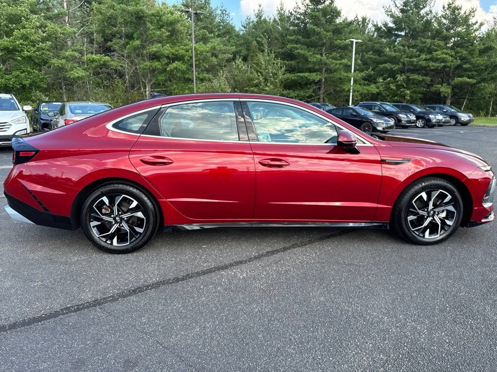 Certified 2024 Hyundai Sonata SEL FWD image 7