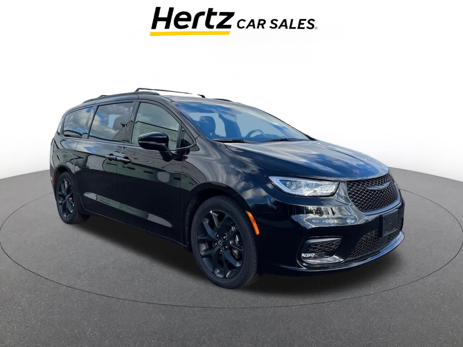 Used 2025 Chrysler Pacifica Limited image 1