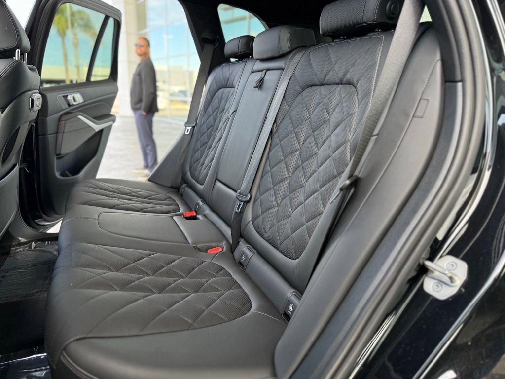 Used 2024 BMW X5 xDrive50e w/ Premium Package image 13