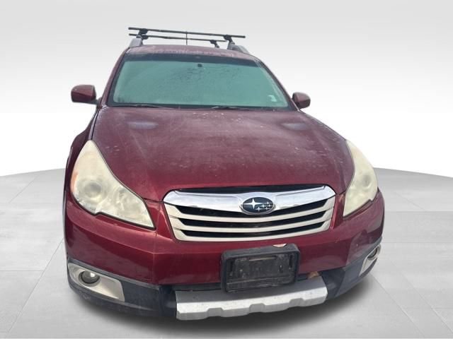 Used 2011 Subaru Outback 2.5i Limited image 5