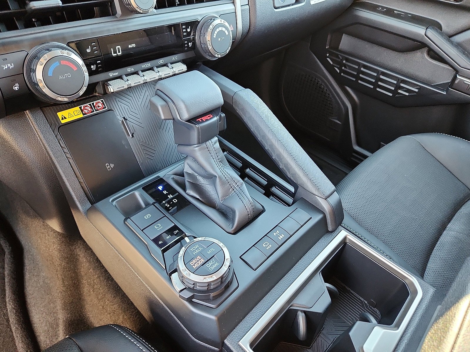 New 2025 Toyota 4Runner TRD Off-Road Premium image 19