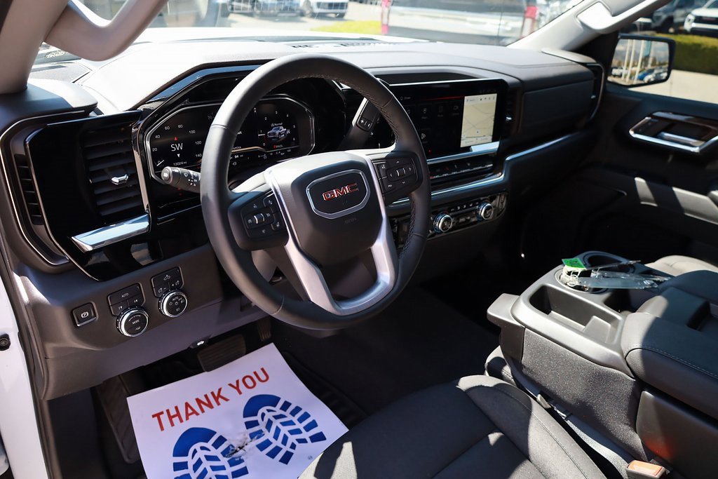 Used 2024 GMC Sierra 1500 Elevation image 12
