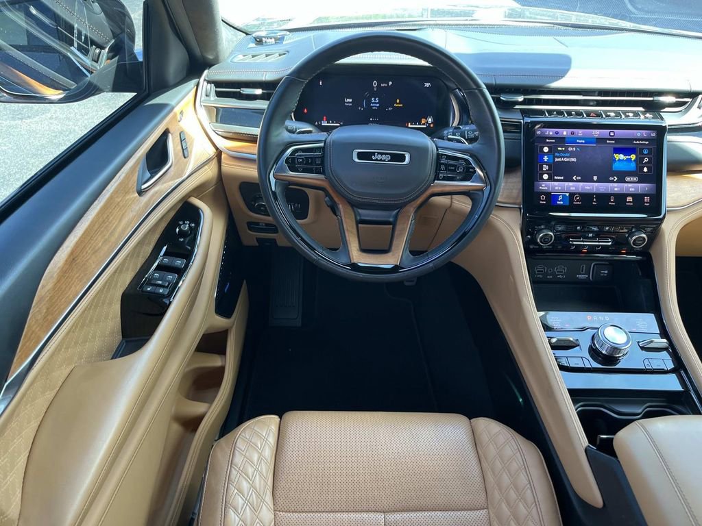 Used 2022 Jeep Grand Cherokee L Summit image 14