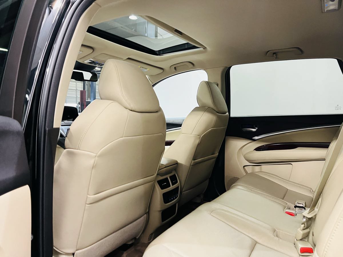 Used 2015 Acura MDX w/ Technology Package AWD/4WD image 19