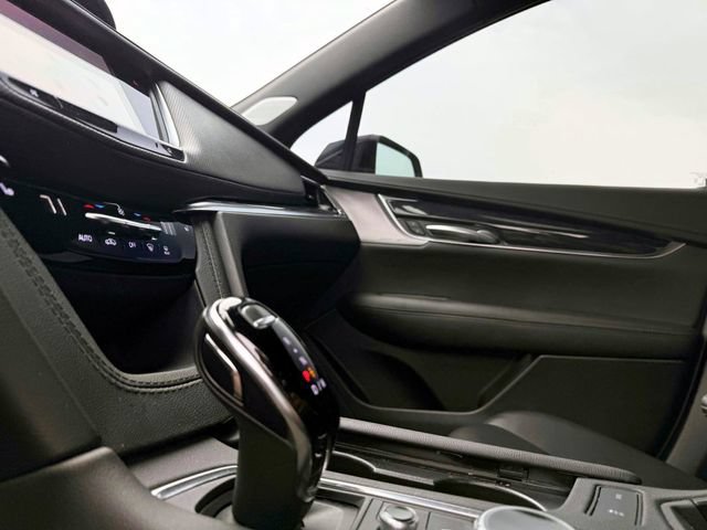 Used 2023 Cadillac XT5 Premium Luxury w/ LPO, Floor Liner Package FWD image 30