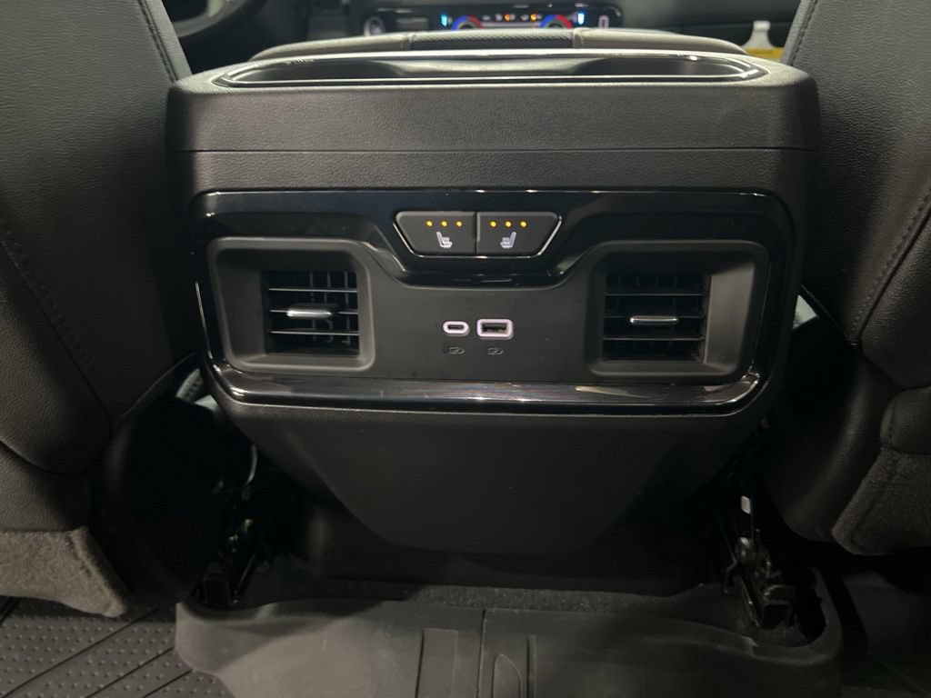 Used 2024 Chevrolet Silverado 1500 ZR2 w/ Technology Package AWD/4WD image 24