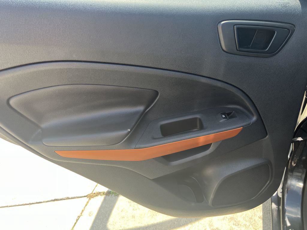 Used 2018 Ford EcoSport SES image 23