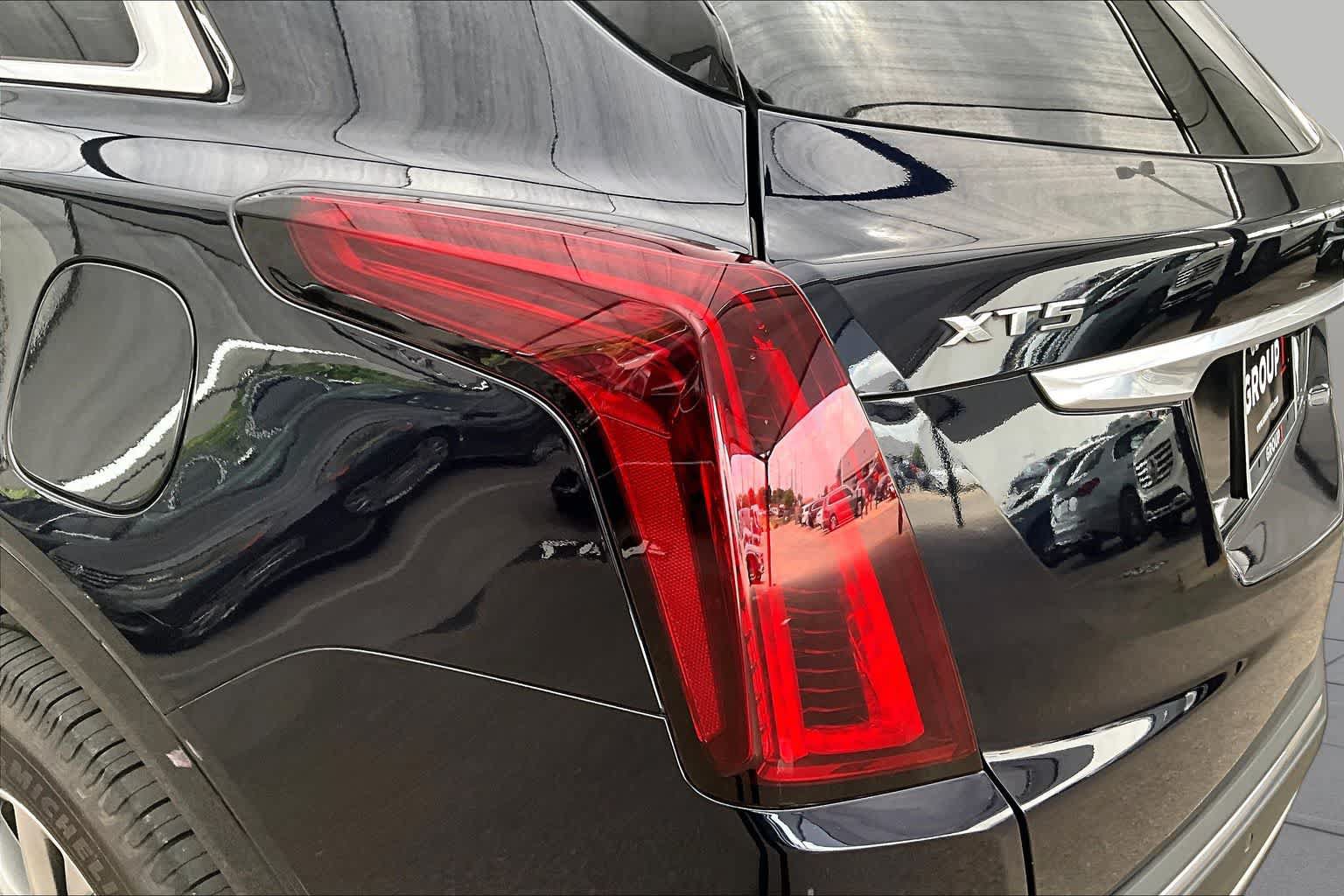 Used 2021 Cadillac XT5 Premium Luxury FWD image 29