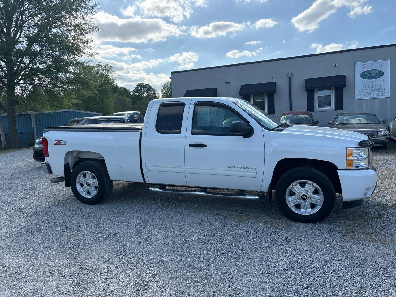 Used 2011 Chevrolet Silverado 1500 LT w/ All-Star Edition RWD image 5