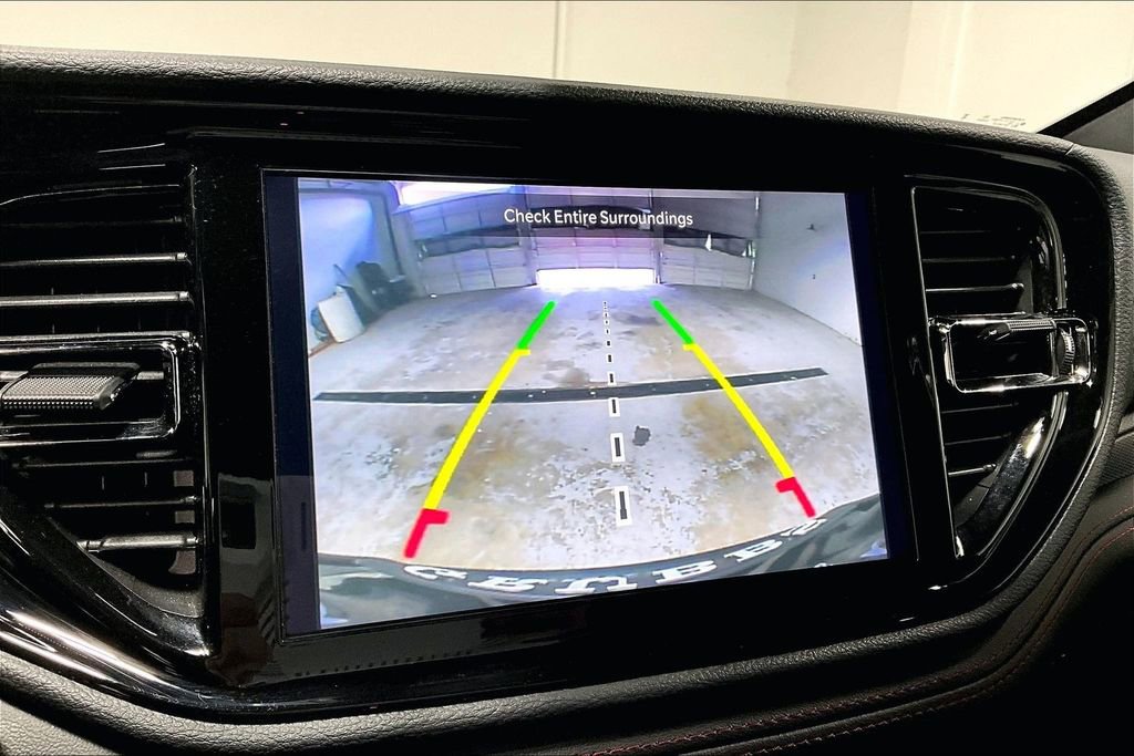 Used 2025 Dodge Durango GT image 29