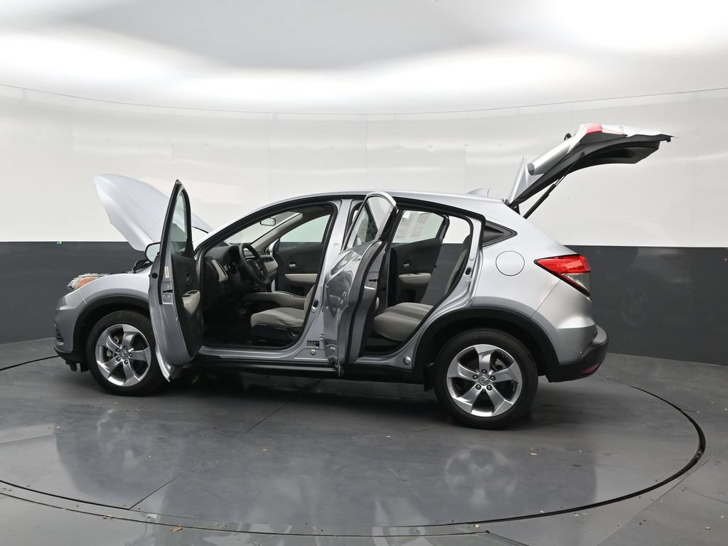 Used 2022 Honda HR-V LX image 30