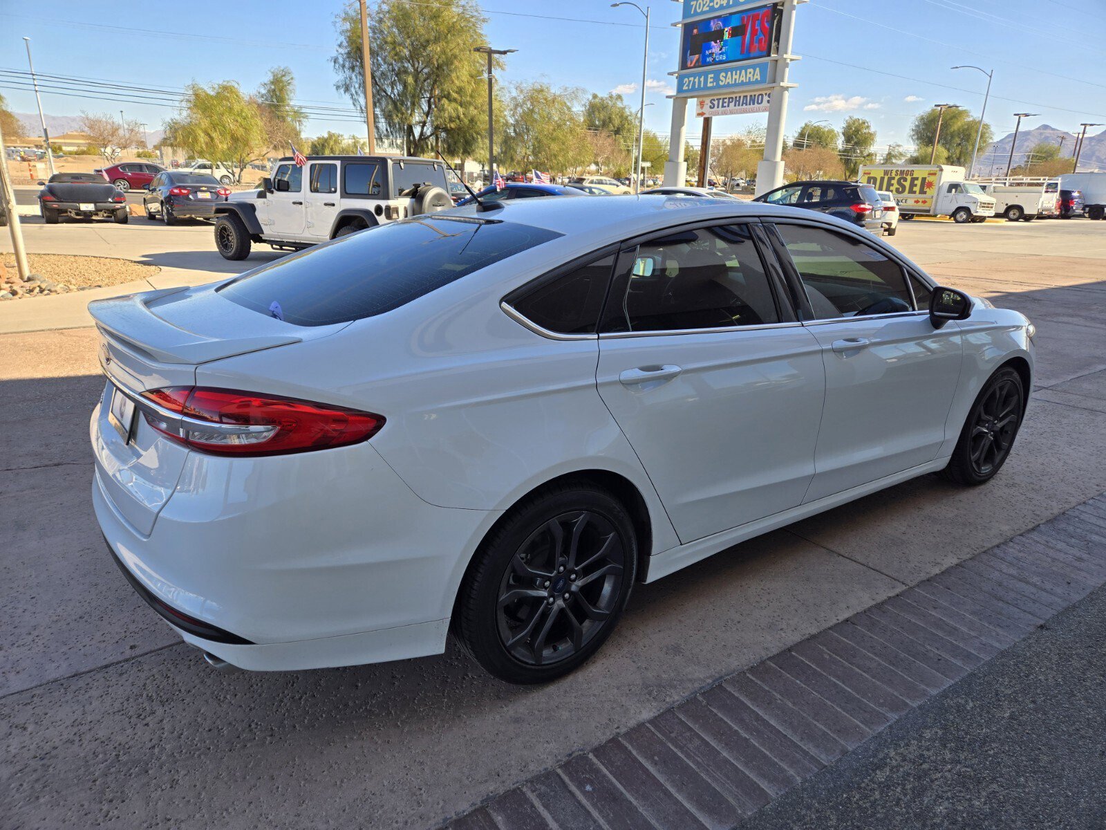 Used 2018 Ford Fusion S w/ Equipment Group 101A FWD image 3