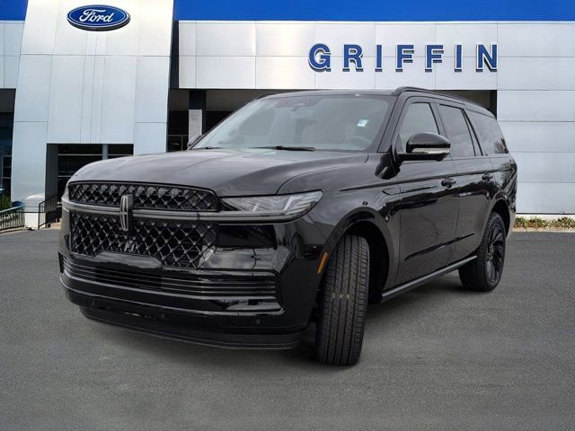 New 2025 Lincoln Navigator Reserve w/ Jet Appearance Package image 11