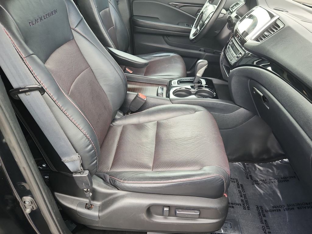 Used 2018 Honda Ridgeline Black Edition image 14