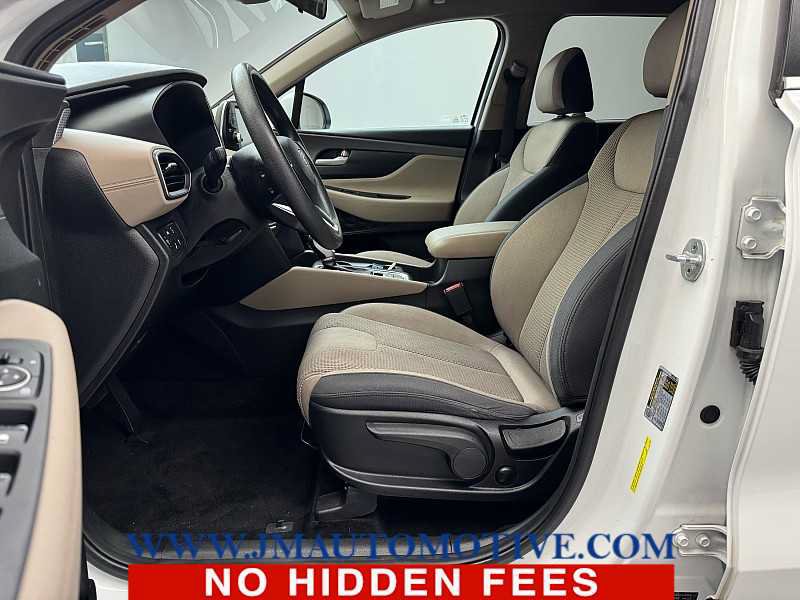 Used 2019 Hyundai Santa Fe SE AWD/4WD image 12