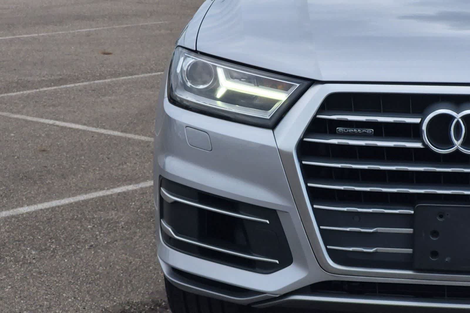 Used 2019 Audi Q7 3.0T Premium w/ Convenience Package AWD/4WD image 10
