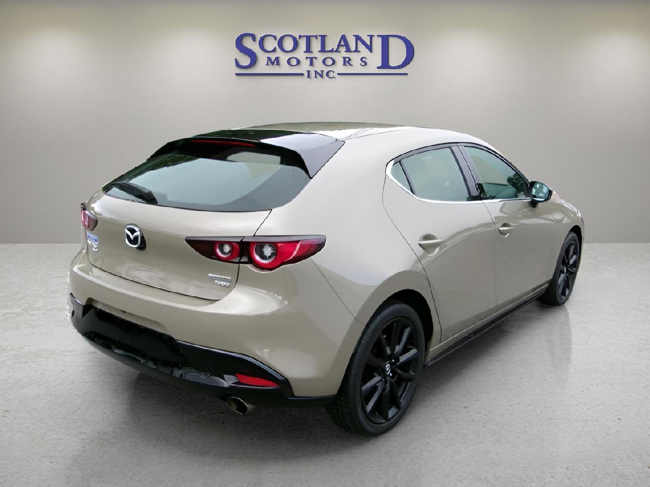 Used 2024 MAZDA MAZDA3 s image 6