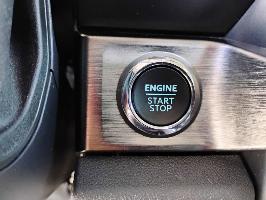 Used 2024 Ford F250 Lariat image 28